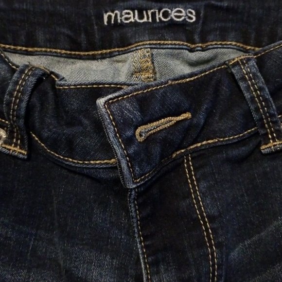 Maurices Jeans - Picture 2 of 3
